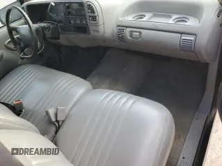 1996 GMC Sierra 1500 with VIN 2GTEC19W7T1539525, listed as a Copart auction lot 48338885 with 175,582 mi miles and Salvage Title. Bid and sale history available at DreamBid. Image 8.