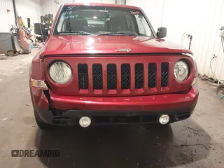 2016 Jeep Patriot Sport with VIN 1C4NJRBB0GD782440, listed as a IAAI auction lot 41311967 with 160,131 mi miles and . Bid and sale history available at carsss.com. Image 6.