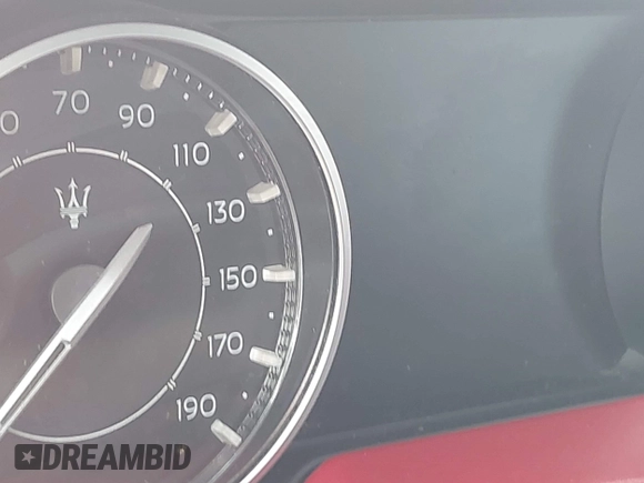 2021 Maserati Levante S z VIN ZN661YUAXMX370022, wystawiony jako IAAI lot #40672941 z przebiegiem Nie podano mil oraz . Historia ofert i sprzedaży dostępna na DreamBid. Obrazek 16.