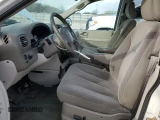 2005 Dodge Caravan SXT with VIN 2D4GP44L85R496834, listed as a Copart auction lot 51938765 with 125,168 mi miles and Non Repairable. Bid and sale history available at carsss.com. Image 7.