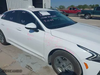2022 Kia K5 LXS with VIN 5XXG14J25NG084342, listed as a IAAI auction lot 41360345 with 62,993 mi miles. Bid and sale history available at carsss.com. Image 6.