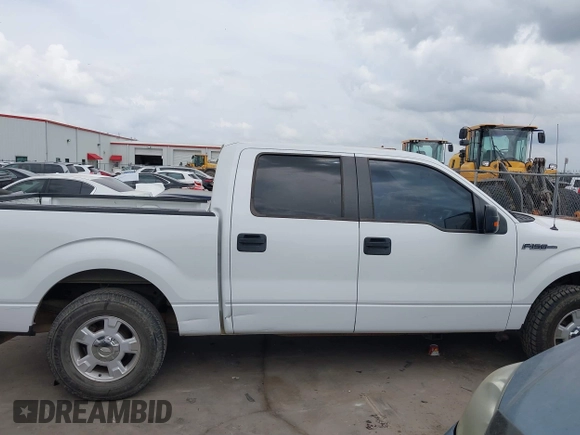 2011 Ford F-150 XL с VIN 1FTEW1CM4BFD10399, выставлен на аукционе IAAI как лот 41881326 с пробегом 248 661 миль миль и . История ставок и продаж доступна на DreamBid. Изображение 13.
