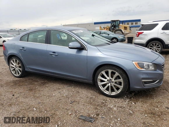 2017 Volvo S60 Inscription Platinum with VIN LYV402TM6HB136966, listed as a Copart auction lot 59530504 with 110,624 mi miles and Clean Title. Bid and sale history available at carsss.com. Image 4.