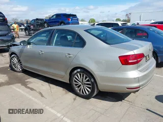 2015 Volkswagen Jetta Sedan 1.8T SE w/Connectivity with VIN 3VWD07AJ6FM229576, listed as a IAAI auction lot 41879446 with 89,792 mi miles. Bid and sale history available at carsss.com. Image 13.