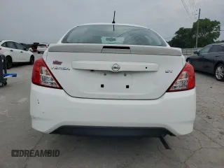 2019 Nissan Versa SV z VIN 3N1CN7APXKL880765, wystawiony jako Copart lot #57474965 z przebiegiem 27 736 mil mil oraz Szkoda całkowita • Salvage title. Historia ofert i sprzedaży dostępna na DreamBid. Obrazek 6.