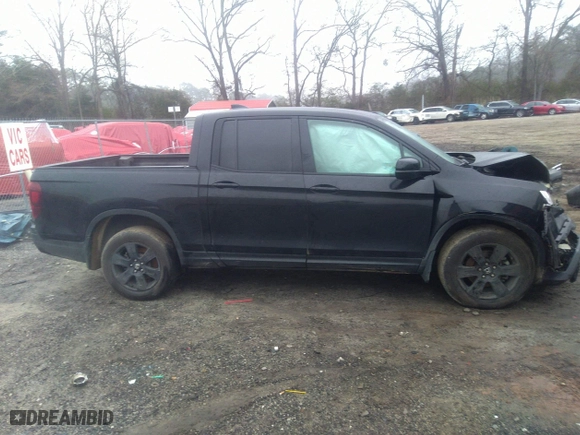 2018 Honda Ridgeline Black Edition with VIN 5FPYK3F86JB010781, listed as a IAAI auction lot 41553898 with 240,512 mi miles. Bid and sale history available at carsss.com. Image 13.
