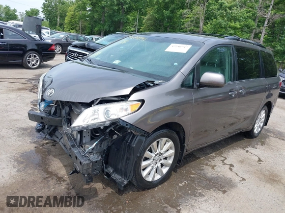 2015 Toyota Sienna Limited with VIN 5TDDK3DC6FS111675, listed as a IAAI auction lot 42240747 with 124,967 mi miles and . Bid and sale history available at DreamBid. Image 2.