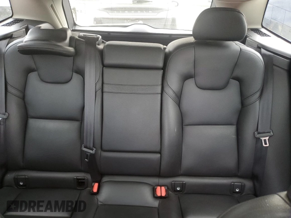 2018 Volvo XC60 Momentum with VIN LYVA22RK8JB109678, listed as a Copart auction lot 50726205 with 116,384 mi miles and Salvage title. Bid and sale history available at DreamBid. Image 10.