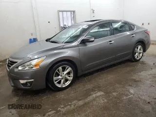 2015 Nissan Altima 2.5 with VIN 1N4AL3AP6FC476730, listed as a Copart auction lot 62582775 with 95,046 mi miles and Salvage title. Bid and sale history available at DreamBid. Image 1.