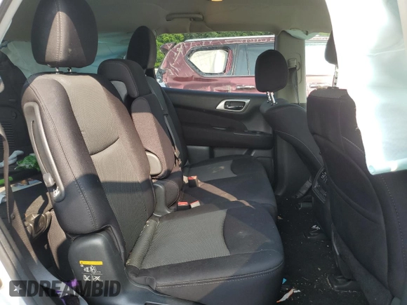 2017 Nissan Pathfinder Platinum with VIN 5N1DR2MMXHC910213, listed as a Copart auction lot 62754275 with 151,669 mi miles and Salvage title. Bid and sale history available at DreamBid. Image 11.