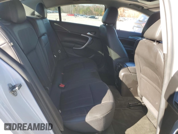 2016 Buick Regal Premium II with VIN 2G4GT5GX1G9204243, listed as a Copart auction lot 84461224 with 110,354 mi miles and Salvage Title. Bid and sale history available at carsss.com. Image 10.