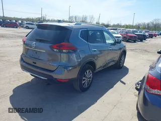 2018 Nissan Rogue SV z VIN KNMAT2MV6JP569246, wystawiony jako IAAI lot #42085827 z przebiegiem 143 364 mil mil oraz . Historia ofert i sprzedaży dostępna na DreamBid. Obrazek 4.