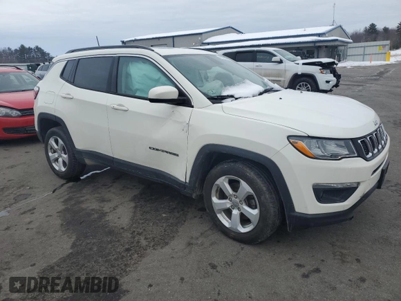 2018 Jeep Compass Latitude with VIN 3C4NJDBB1JT398204, listed as a Copart auction lot 45793145 with 72,443 mi miles and Salvage Title. Bid and sale history available at DreamBid. Image 4.