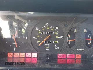 1993 Volvo 240 with VIN YV1AS8809P1487778, listed as a IAAI auction lot 42546659 with 90,519 mi miles and . Bid and sale history available at DreamBid. Image 7.