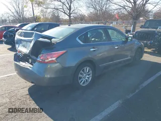 2014 Nissan Altima SV with VIN 1N4AL3AP2EN387708, listed as a IAAI auction lot 40797951 with 277,005 mi miles and . Bid and sale history available at carsss.com. Image 4.