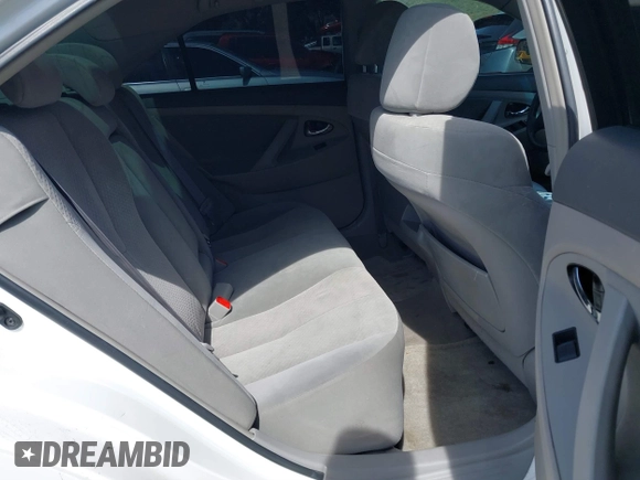 2009 Toyota Camry with VIN 4T4BE46K09R069059, listed as a IAAI auction lot 41852406 with 213,992 mi miles. Bid and sale history available at carsss.com. Image 8.