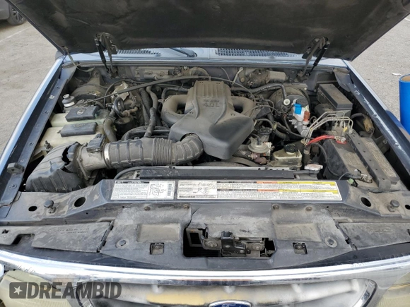 1998 Ford Explorer XL z VIN 1FMZU34EXWZA13244, wystawiony jako Copart lot #54456095 z przebiegiem 192 527 mil mil oraz Szkoda całkowita • Salvage title. Historia ofert i sprzedaży dostępna na DreamBid. Obrazek 12.