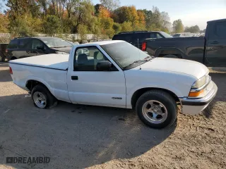 2000 Chevrolet S-10 LS with VIN 1GCCS1446Y8181595, listed as a Copart auction lot 75362594 with 212,245 mi miles and Clean Title. Bid and sale history available at carsss.com. Image 4.