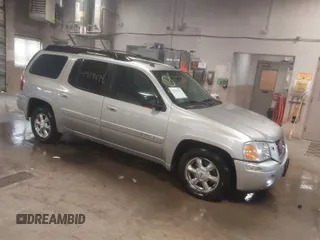 2005 GMC Envoy XL SLE with VIN 1GKET16SX56180687, listed as a IAAI auction lot 41929474 with 150,266 mi miles. Bid and sale history available at carsss.com. Image 1.
