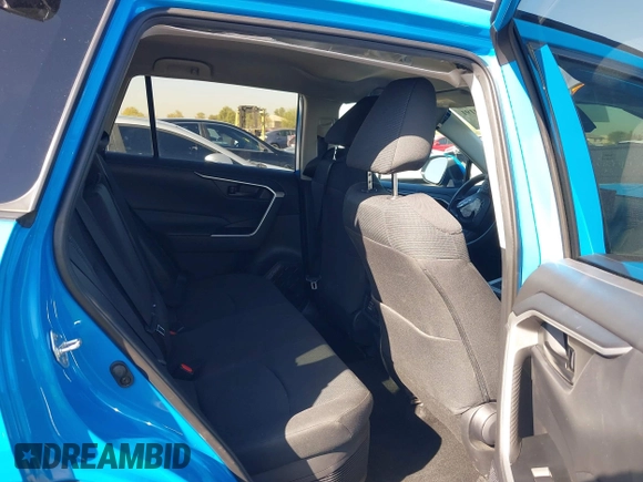 2021 Toyota RAV4 Hybrid LE with VIN 4T3MWRFVXMU023035, listed as a IAAI auction lot 41514191 with 30,669 mi miles. Bid and sale history available at carsss.com. Image 8.