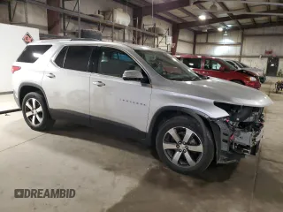 2018 Chevrolet Traverse LT z VIN 1GNEVHKW0JJ250252, wystawiony jako Copart lot #55965095 z przebiegiem 116 794 mil mil oraz Szkoda całkowita • Salvage title. Historia ofert i sprzedaży dostępna na DreamBid. Obrazek 4.