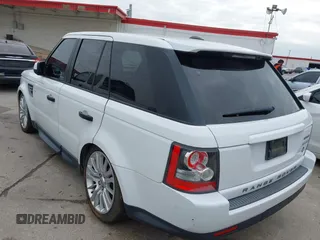 2011 Land Rover Range Rover Sport HSE Lux z VIN SALSK2D42BA714472, wystawiony jako IAAI lot #41451473 z przebiegiem 163 793 mil mil oraz . Historia ofert i sprzedaży dostępna na DreamBid. Obrazek 3.