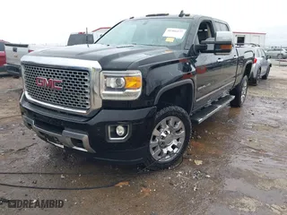 2015 GMC Sierra 2500HD available WiFi Denali with VIN 1GT120E87FF629967, listed as a IAAI auction lot 41466177 with NaN miles. Bid and sale history available at carsss.com. Image 17.