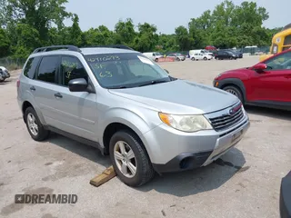 2010 Subaru Forester X с VIN JF2SH6BC7AH912995, выставлен на аукционе IAAI как лот 42410293 с пробегом 57 910 миль миль и . История ставок и продаж доступна на DreamBid. Изображение 1.