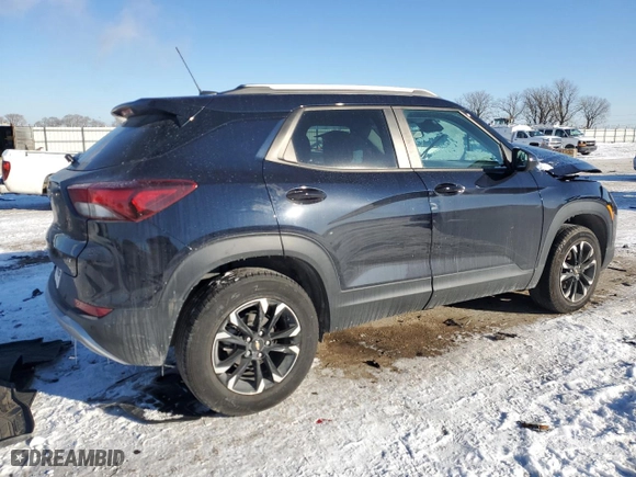 2021 Chevrolet TrailBlazer LT with VIN KL79MRSL7MB045015, listed as a Copart auction lot 88480295 with 51,798 mi miles and Salvage Title. Bid and sale history available at carsss.com. Image 3.