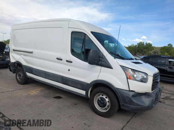 2017 Ford Transit с VIN 1FTYR2CM6HKB46700, выставлен на аукционе Copart как лот 58007815 с пробегом 237 039 миль миль и Списание • Salvage title. История ставок и продаж доступна на DreamBid. Изображение 4.