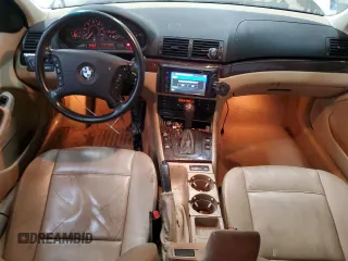 2005 BMW 3 Series 325i with VIN WBAET37475NJ86179, listed as a Copart auction lot 53524705 with 171,520 mi miles and Clean Title. Bid and sale history available at carsss.com. Image 8.