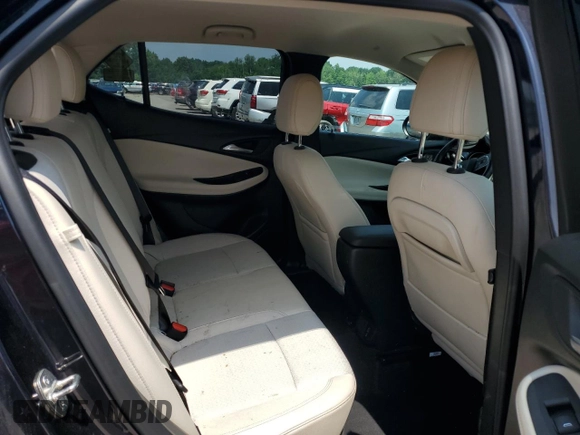 2020 Buick Encore GX Preferred z VIN KL4MMCSL1LB072780, wystawiony jako Copart lot #64577805 z przebiegiem 44 181 mil mil oraz Szkoda całkowita • Salvage title. Historia ofert i sprzedaży dostępna na DreamBid. Obrazek 11.