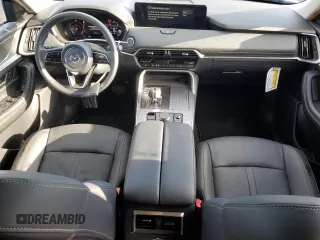 2025 Mazda CX-70 Premium z VIN JM3KJDHA2S1104133, wystawiony jako Copart lot #79997584 z przebiegiem 1105 mil mil oraz Szkody całkowita. Historia ofert i sprzedaży dostępna na DreamBid. Obrazek 8.