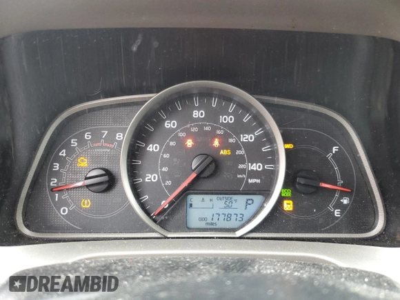 2013 Toyota RAV4 XLE z VIN 2T3RFREV2DW120589, wystawiony jako Copart lot #55302855 z przebiegiem 177 873 mil mil oraz Czysty tytuł • Clean title. Historia ofert i sprzedaży dostępna na DreamBid. Obrazek 9.