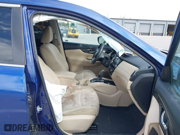 2018 Nissan Rogue SV with VIN 5N1AT2MV5JC711525, listed as a IAAI auction lot 41887956 with 153,893 mi miles. Bid and sale history available at carsss.com. Image 5.