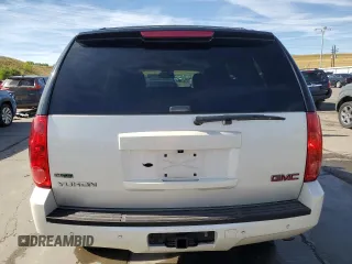 2011 GMC Yukon SLT with VIN 1GKS2CE0XBR191328, listed as a Copart auction lot 72386084 with 241,725 mi miles and Salvage Title. Bid and sale history available at carsss.com. Image 6.
