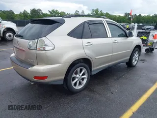 2008 Lexus RX 350 with VIN 2T2GK31U38C035396, listed as a IAAI auction lot 42105364 with 250,112 mi miles and . Bid and sale history available at DreamBid. Image 4.