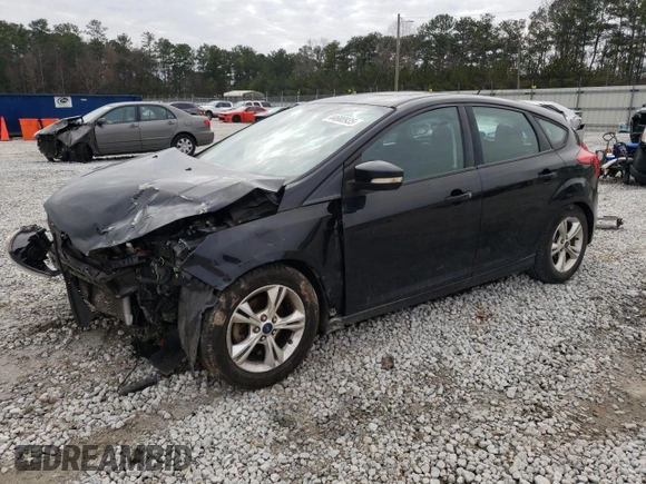 2014 Ford Focus SE with VIN 1FADP3K20EL203091, listed as a Copart auction lot 44680935 with 137,521 mi miles and Salvage Title. Bid and sale history available at carsss.com. Image 1.