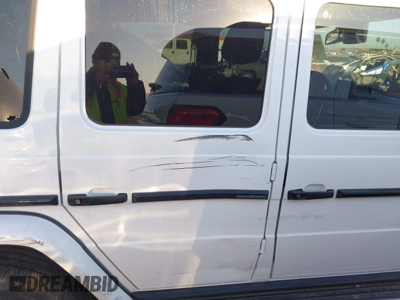 2017 Mercedes-Benz G 550 with VIN WDCYC3KF5HX280749, listed as a IAAI auction lot 41605315 with 75,967 mi miles and . Bid and sale history available at DreamBid. Image 13.