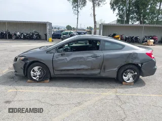 2013 Honda Civic Cpe LX with VIN 2HGFG3B58DH521213, listed as a IAAI auction lot 42042878 with 46,865 mi miles. Bid and sale history available at carsss.com. Image 14.