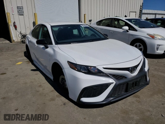 2023 Toyota Camry SE with VIN 4T1G11AK6PU115976, listed as a Copart auction lot 61074124 with 11,022 mi miles and Clean Title. Bid and sale history available at DreamBid. Image 4.