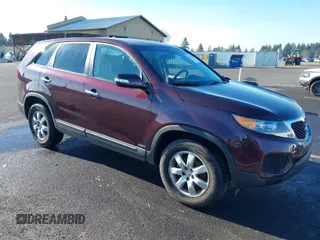 2013 Kia Sorento LX with VIN 5XYKTCA6XDG359148, listed as a IAAI auction lot 41385260 with 112,912 mi miles. Bid and sale history available at carsss.com. Image 1.