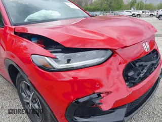 2024 Honda HR-V EX-L с VIN 3CZRZ2H74RM735269, выставлен на аукционе IAAI как лот 42127978 с пробегом Не указан миль и . История ставок и продаж доступна на DreamBid. Изображение 18.