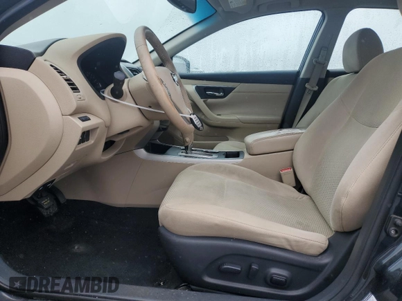 2015 Nissan Altima SV z VIN 1N4AL3AP7FC444157, wystawiony jako Copart lot #57898215 z przebiegiem 235 232 mil mil oraz Szkoda całkowita • Salvage title. Historia ofert i sprzedaży dostępna na DreamBid. Obrazek 7.