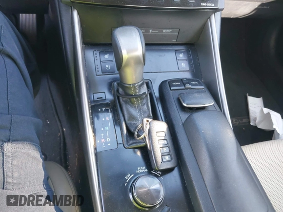 2014 Lexus IS 250 with VIN JTHBF1D24E5003436, listed as a IAAI auction lot 42658797 with 186,226 mi miles and . Bid and sale history available at DreamBid. Image 11.