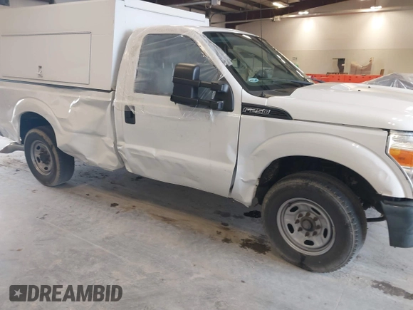 2016 Ford F-250 XL with VIN 1FTBF2A65GEC54175, listed as a IAAI auction lot 39594900 with 158,356 mi miles and . Bid and sale history available at DreamBid. Image 6.