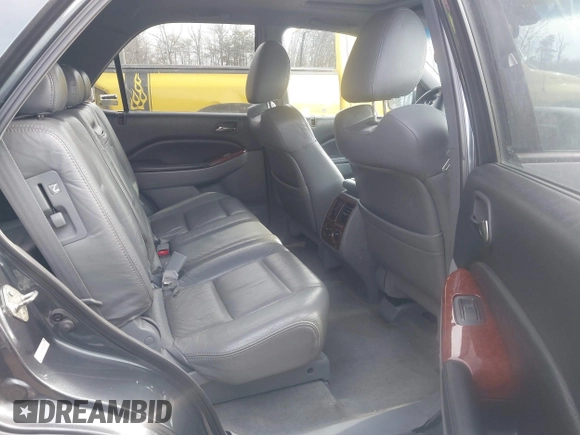 2004 Acura MDX Touring Pkg with VIN 2HNYD18674H510928, listed as a IAAI auction lot 41394996 with 201,564 mi miles. Bid and sale history available at carsss.com. Image 8.