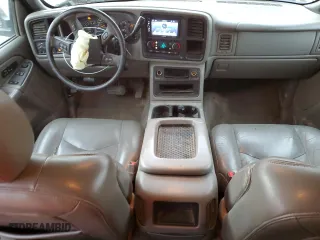2006 Chevrolet Silverado 1500 LT1 with VIN 2GCEC19T761139426, listed as a Copart auction lot 43730655 with 255,981 mi miles and Salvage Title. Bid and sale history available at carsss.com. Image 8.