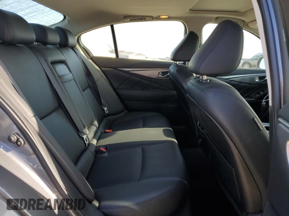 2015 Infiniti Q50 Premium with VIN JN1BV7AP5FM331482, listed as a Copart auction lot 53760335 with 134,471 mi miles and Clean Title. Bid and sale history available at carsss.com. Image 10.