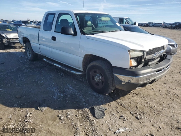 2004 Chevrolet Silverado 1500 LS with VIN 1GCEK19V54E164485, listed as a Copart auction lot 44144615 with 0 mi miles and Salvage Title. Bid and sale history available at carsss.com. Image 4.